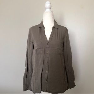 Old navy Olive boyfriend shirt